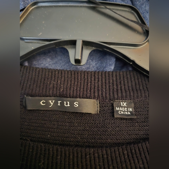 Black Ribbed Sweater - Picture 2 of 2